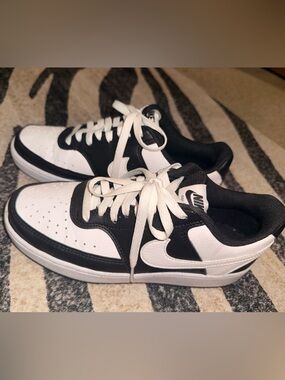 Nike Black & White Low-Top Sneakers